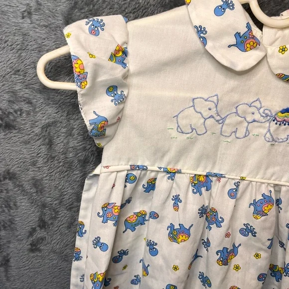Vintage 70’s/80’s White Cotton Baby Dress with Blue & Yellow Elephant Print - Picture 4 of 13